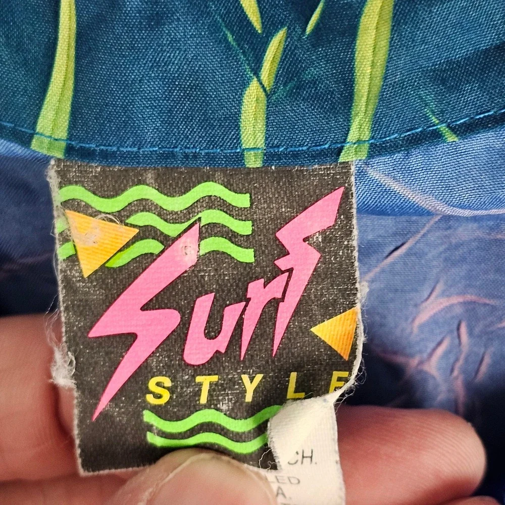 Surf Style Windbreaker Men OS Blue Interplanetary Body Gear Iridescent 90s Retro